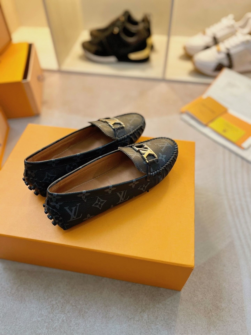 LV flat shoes